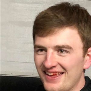 Meet your Posher, Evan